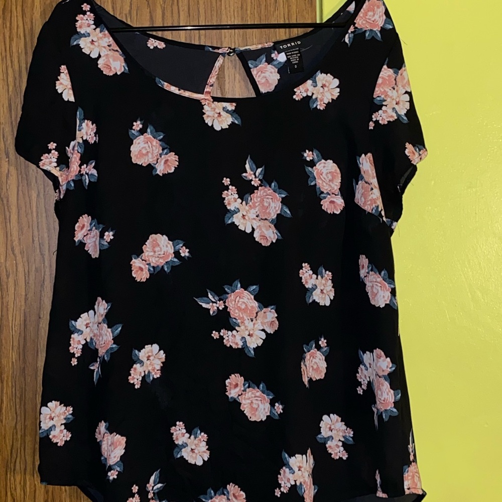 Floral dress shirt women’s